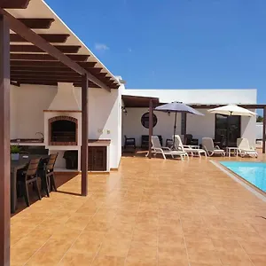 Santana Villa